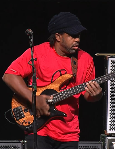 Victor Wooten Trio featuring Dennis Chambers – PASIC 2018